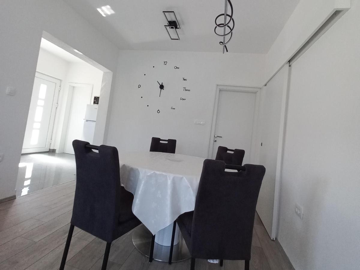 טרוגיר Apartment Sunset מראה חיצוני תמונה